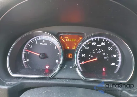 2013 Nissan Versa 1.6 Sv z USA, uszkodzony, nr VIN 3N1CN7AP7DL832417